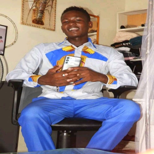 Kuomoka ni Lazima