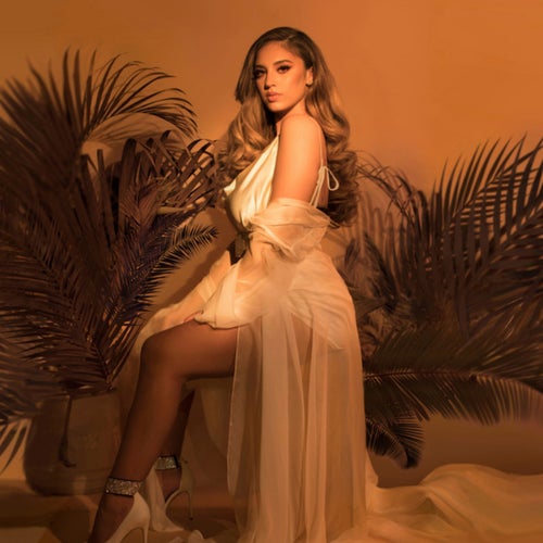 Alina Baraz Profile
