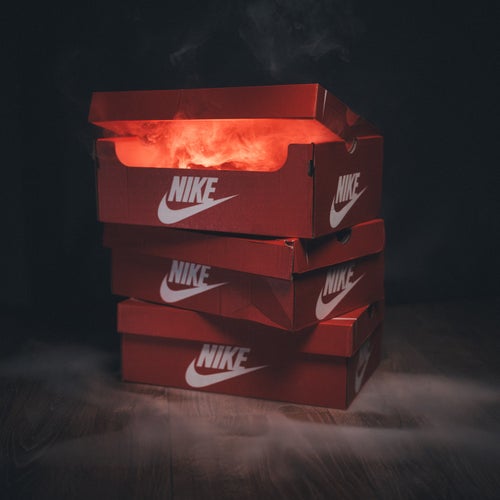 Dzieciaki w innych najkach