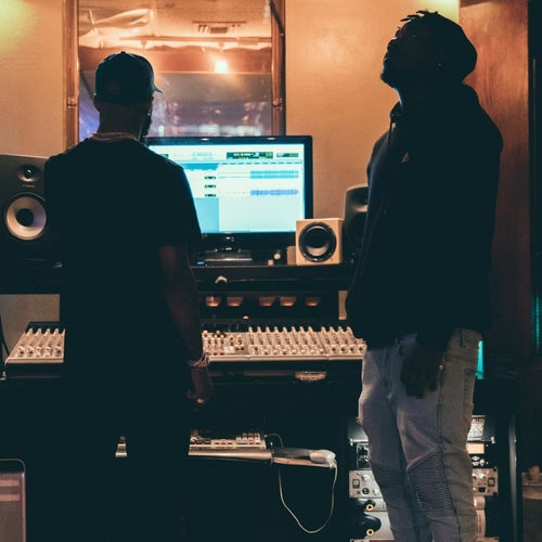Halfcourt (feat. Tory Lanez)