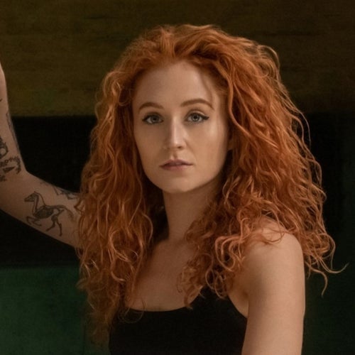 Janet Devlin Profile