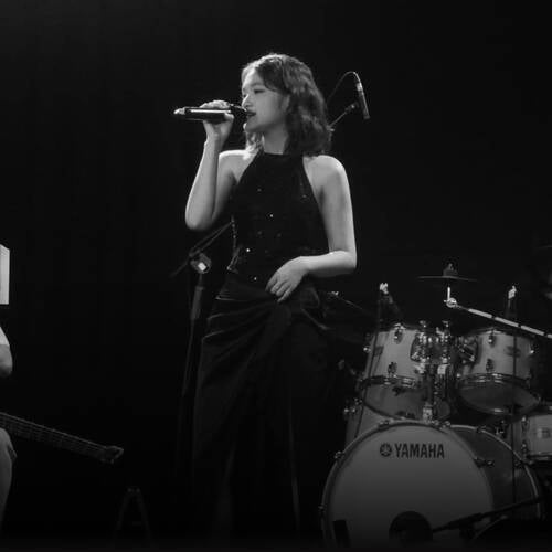 Huyền Anh Cover