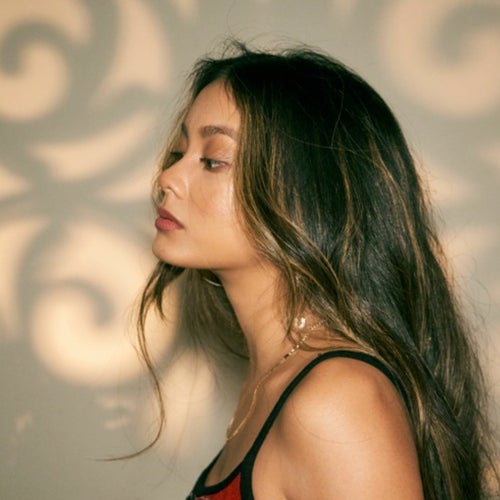 Ylona Garcia Profile