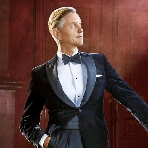 Max Raabe Profile