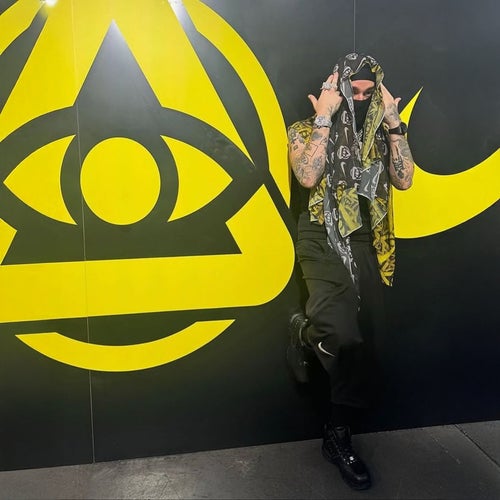 LYFESTYLE & 2093 (V1)