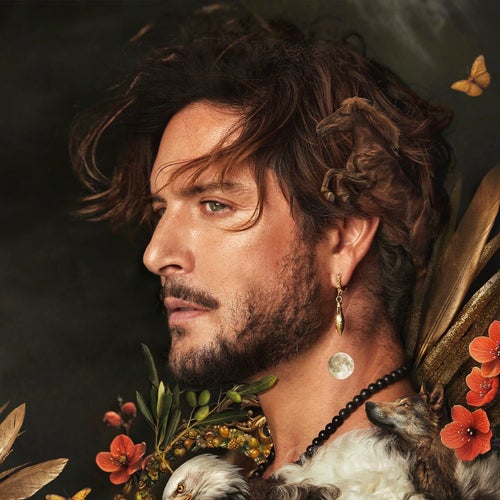 Manuel Carrasco Profile