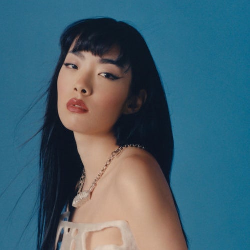 Rina Sawayama Profile