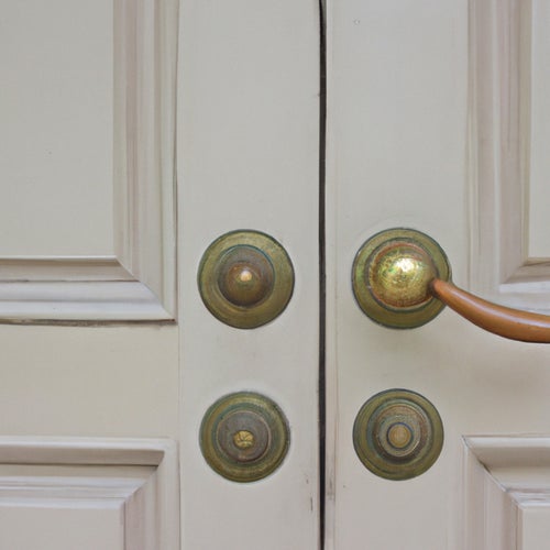 Handle
