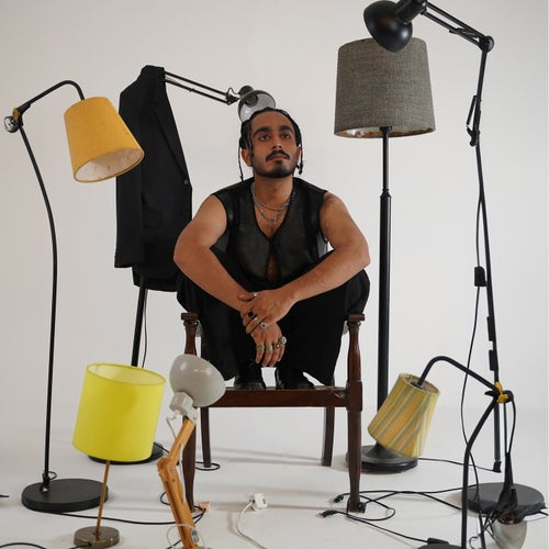 Birds (feat. Shahzeen Khan)