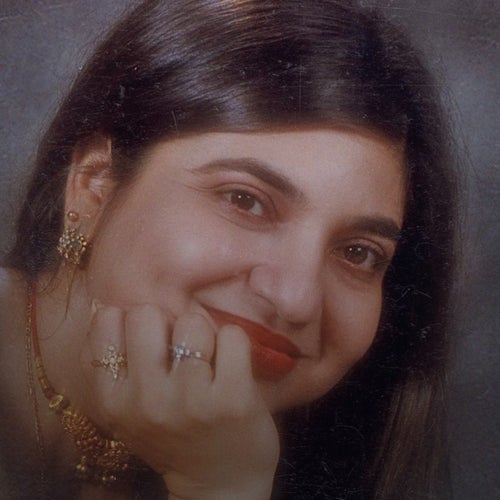 Alka Yagnik Profile