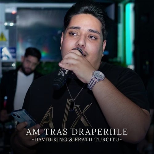 Am tras draperiile