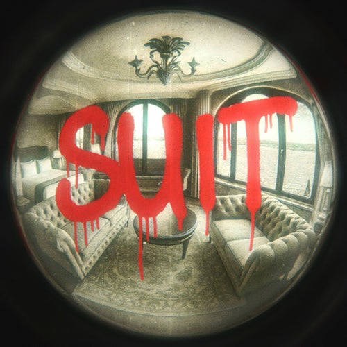 SUIT