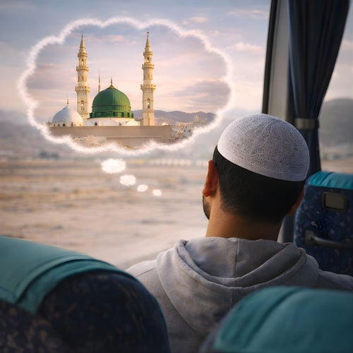 Madina Aane Wala Hai