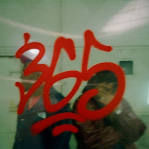 365