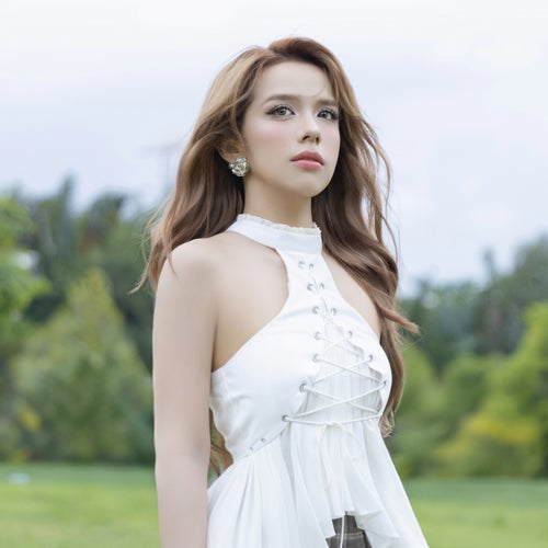 Tạm Bợ