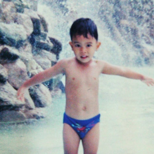 เด็กอมมือ ( Grown up! )