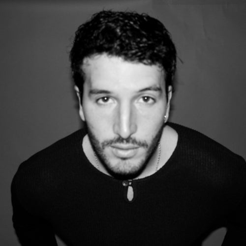 Sebastián Yatra Profile