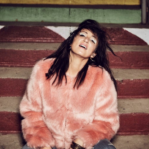 KT Tunstall Profile