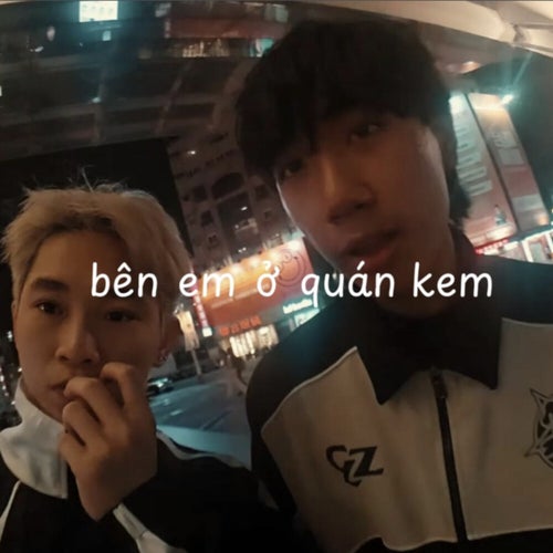 bên em ở quán kem