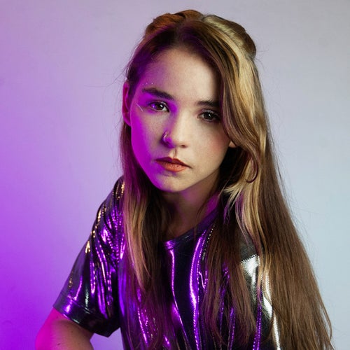 Soy Emilia Profile