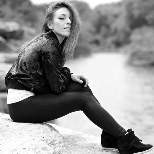 Kerry Leva Profile