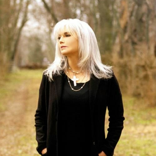 Emmylou Harris Profile