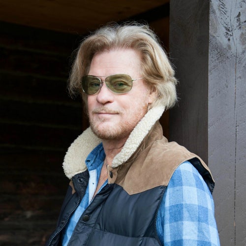 Daryl Hall Profile