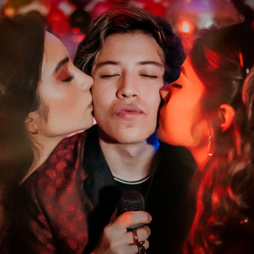 Beso de 3