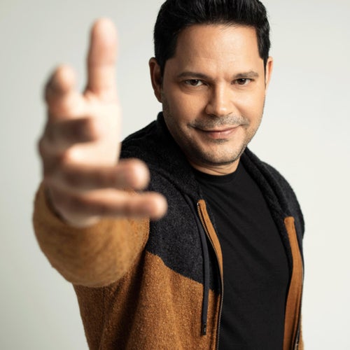 Rey Ruiz Profile