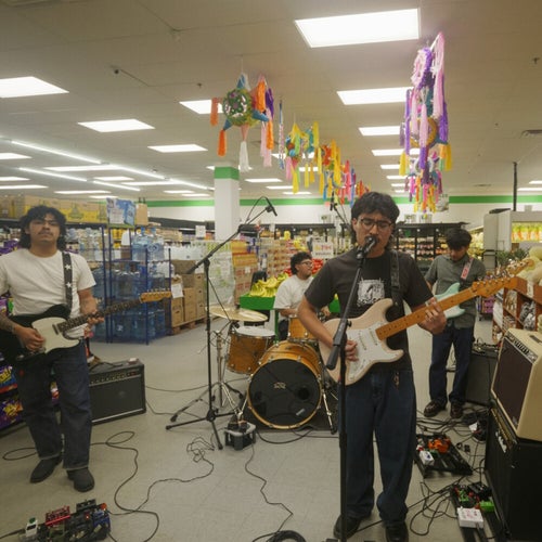Who Cares - Mercadito (Live)