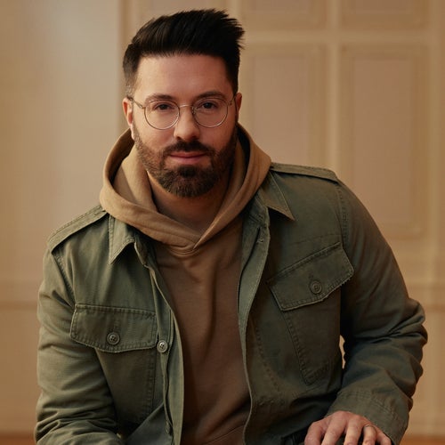 Danny Gokey Profile