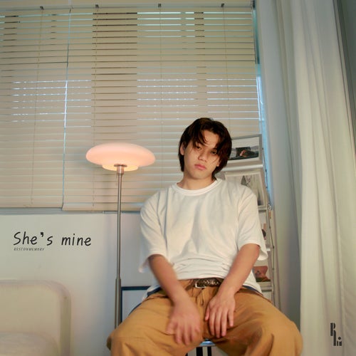 She's mine (feat. Holmsted)