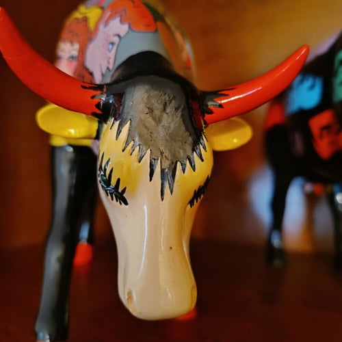 SOMEBODY FEELS THE PAIN