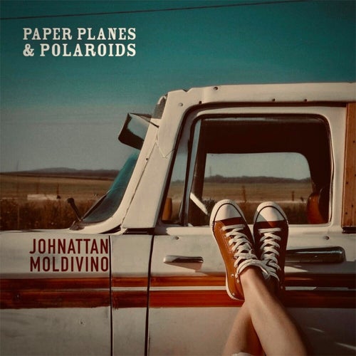 Paper planes & Polaroids