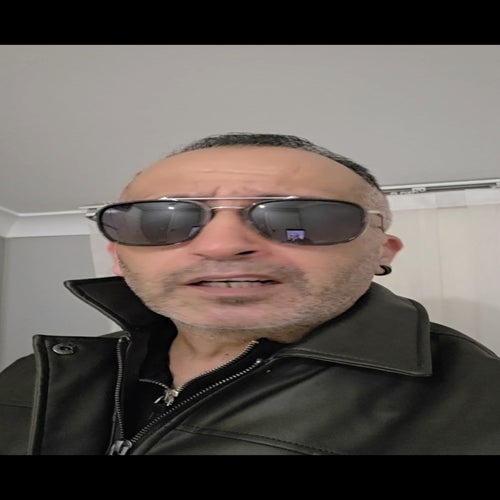 Kırmızı yatak
