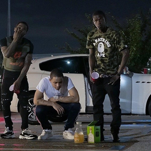 Road Runner (feat. Rhyno Flossy & Scooby Dozenz)