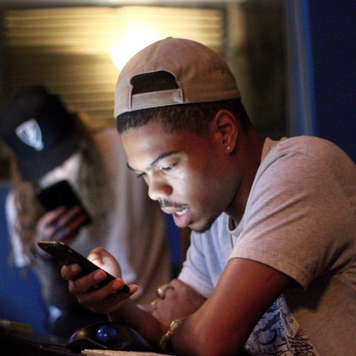Play No Games (feat. Taylor Bennett)