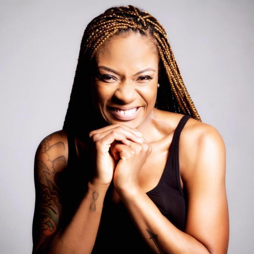 Jully Black Profile