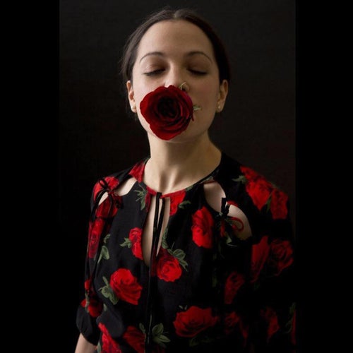 Natalia Lafourcade Profile