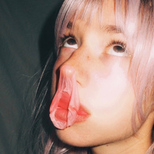 Bubble Gum Glue