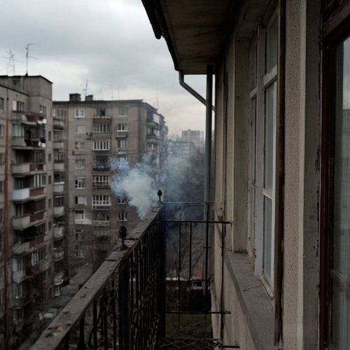 на балконе