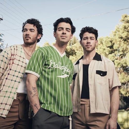 Jonas Brothers Profile