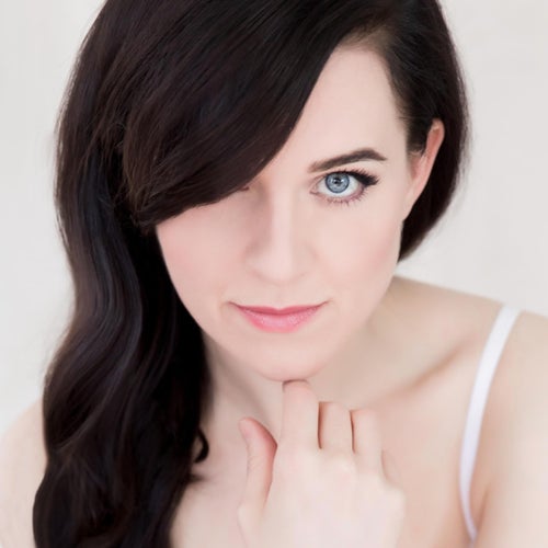 Lena Hall Profile