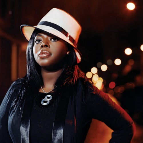 Angie Stone Profile