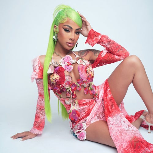 Yailin la Mas Viral Profile