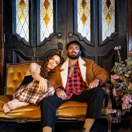 Angus & Julia Stone Profile
