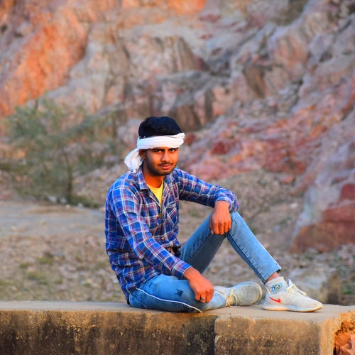 Mhari mohbbat ku shkshej khra di ladli bhabi