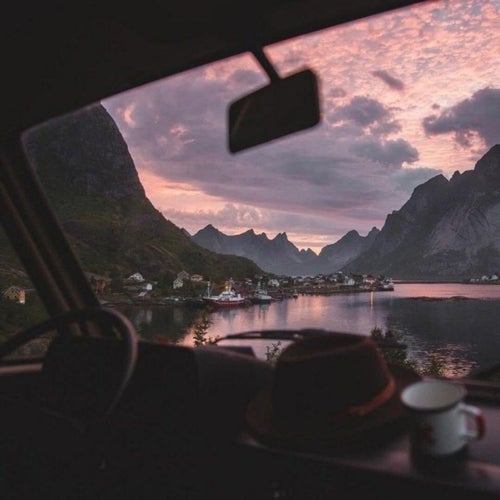 road trip : a journey of extreme traveler