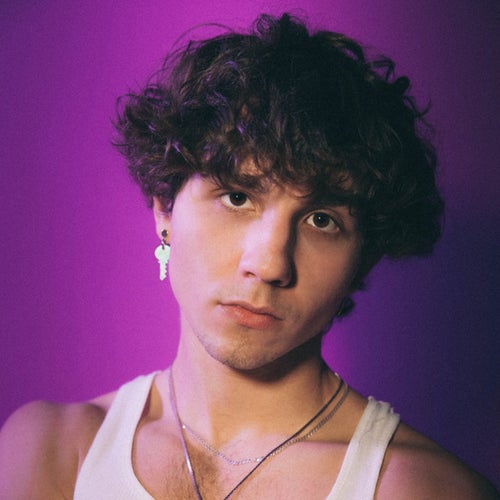Finn Matthews Profile