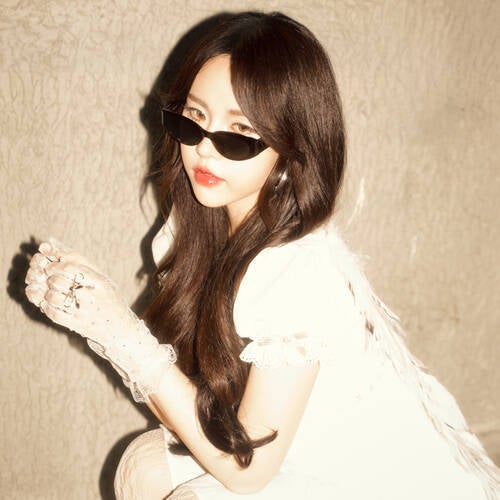 I want (Chanel) love